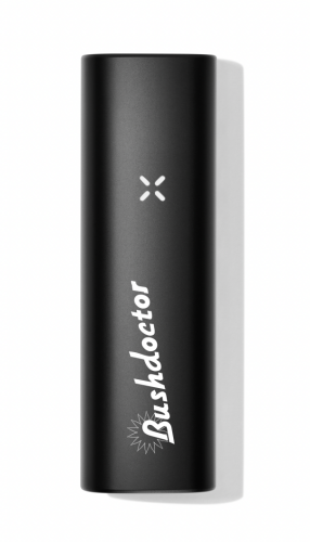 Pax Vaporizer in schwarz mit Bushdoctor Branding Logo